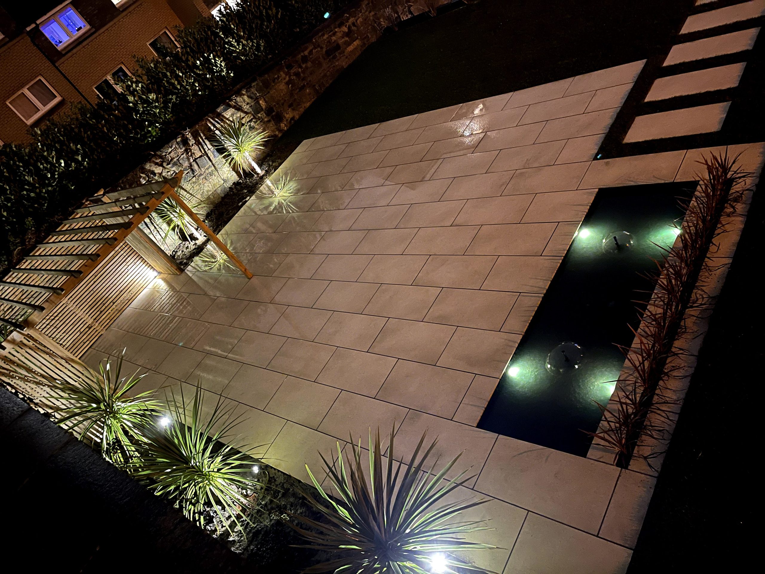 landscapers in hamilton